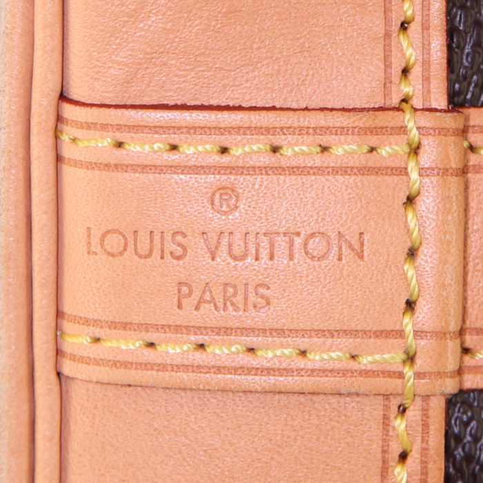 Borsa Louis Vuitton  Petit Noé in tela monogram marrone e pelle naturale - Detail D3