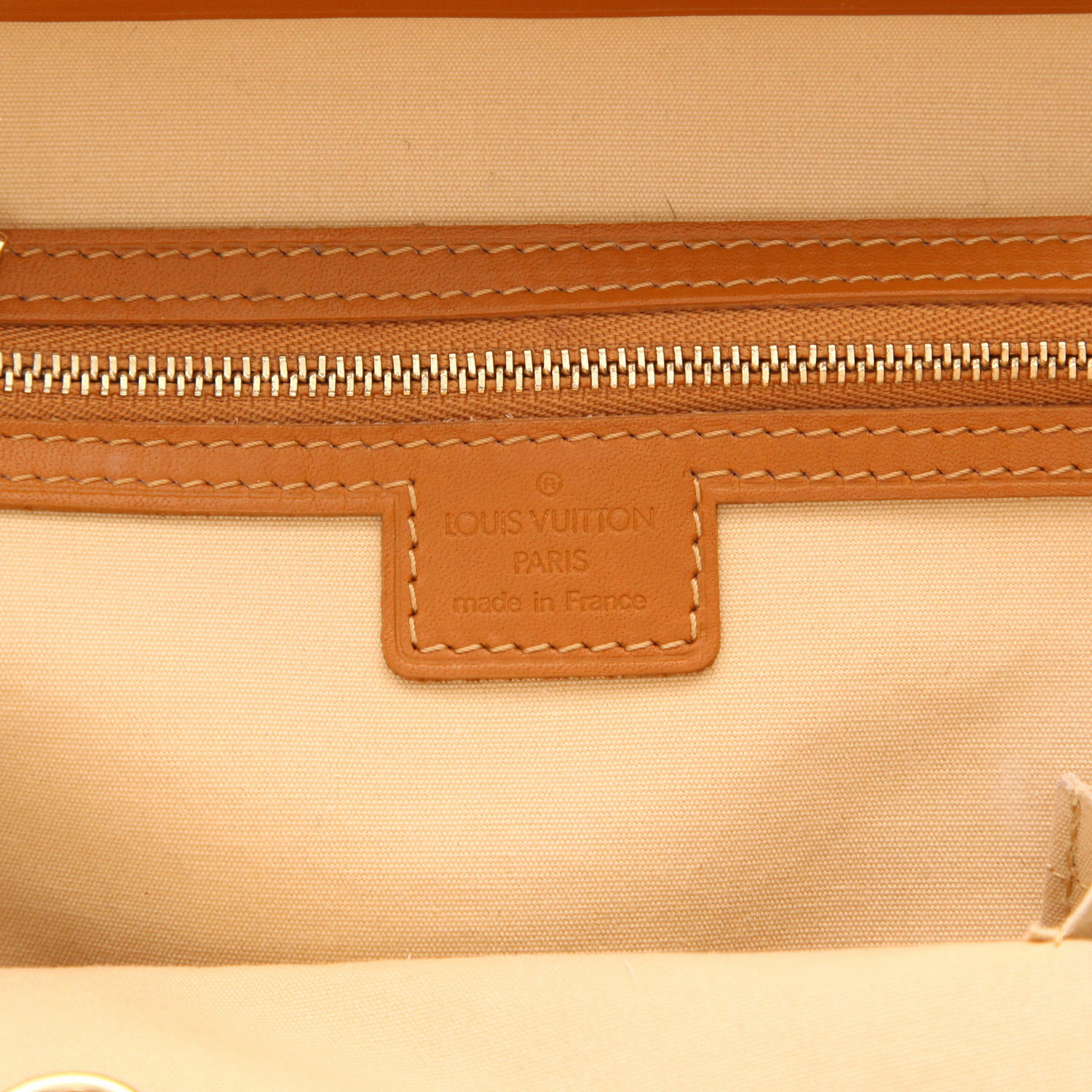 Louis Vuitton   handbag  in beige monogram canvas  and brown leather - Detail D2