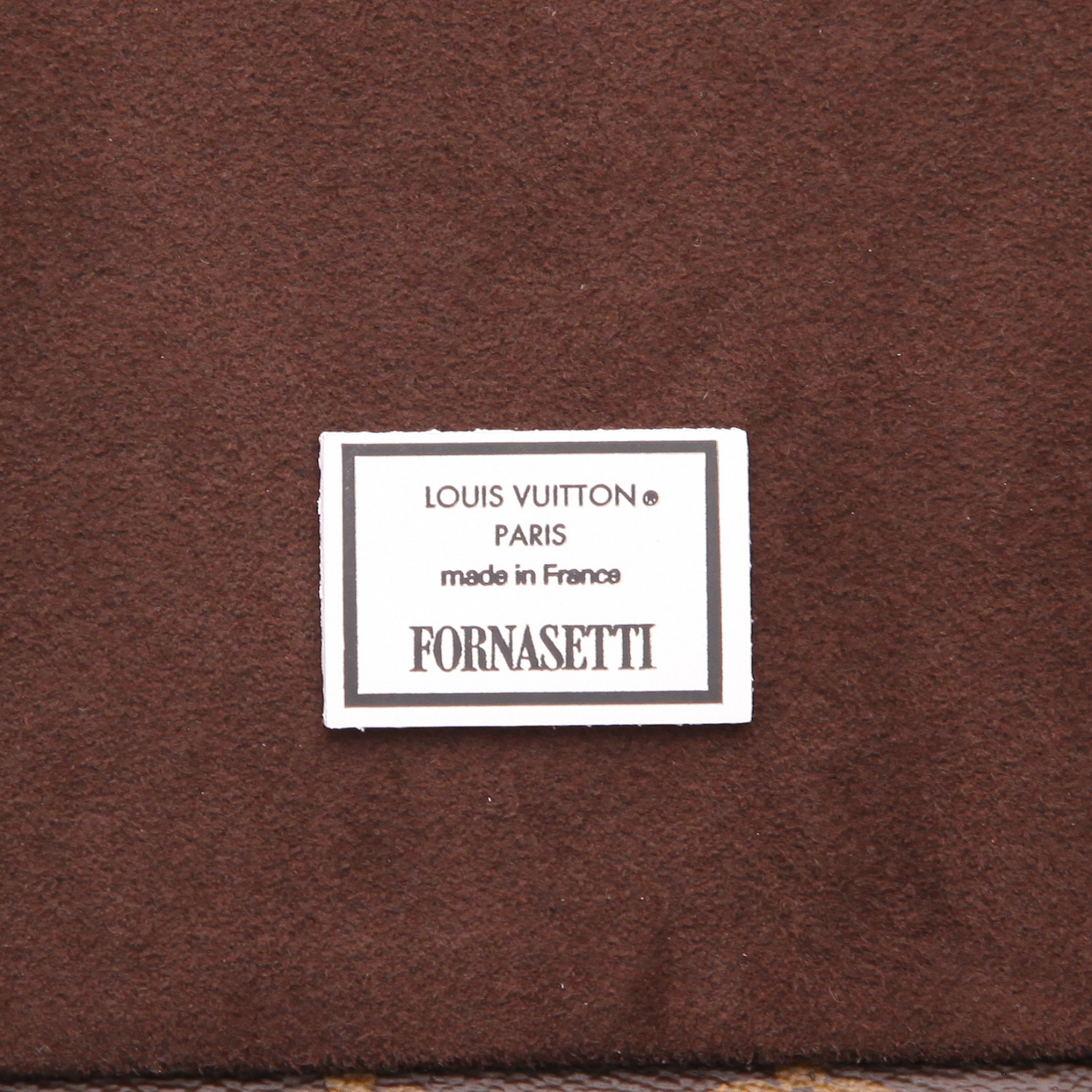 Louis Vuitton X Fornasetti  Boîte chapeau en toile monogram enduite - Detail D2