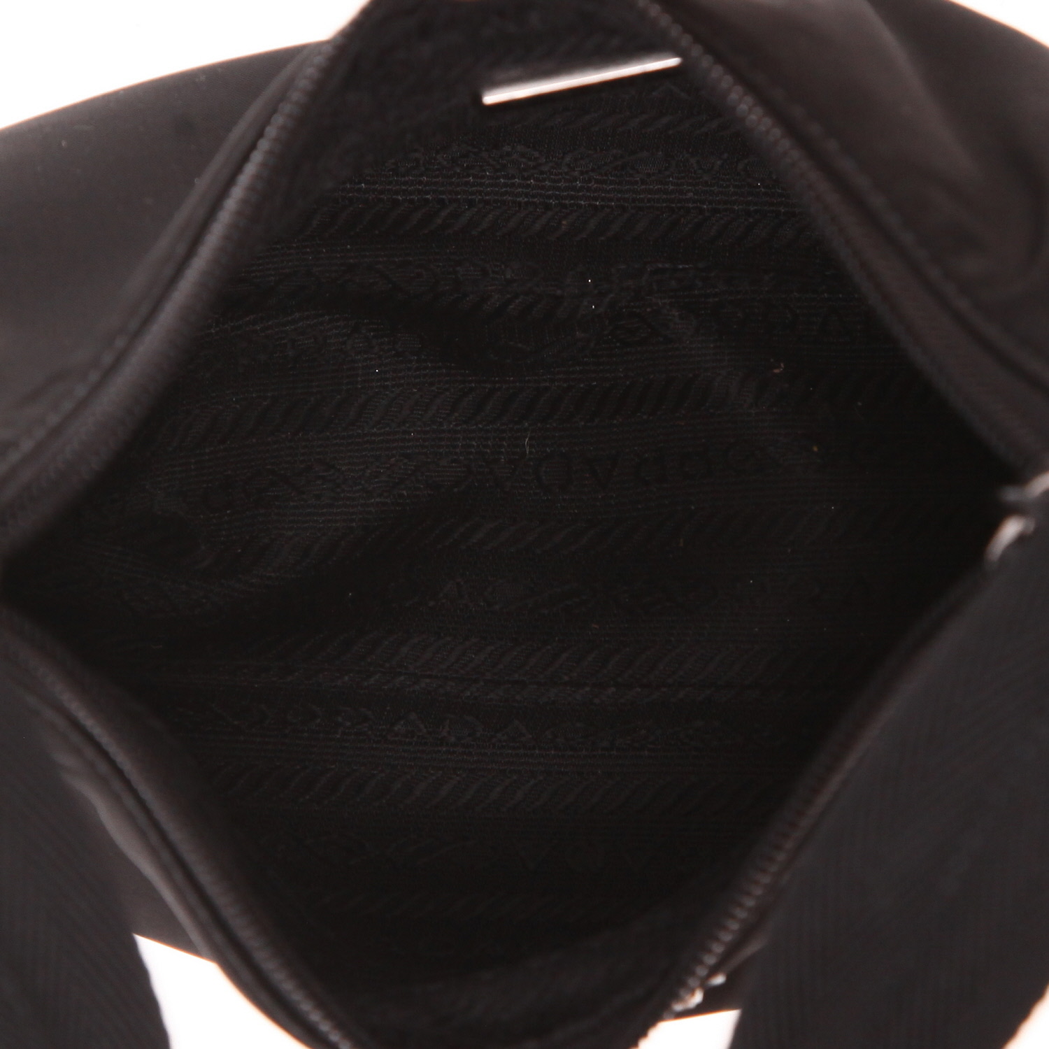 Bolso de mano Prada  Re-Edition 2005 en lona negra - Detail D3