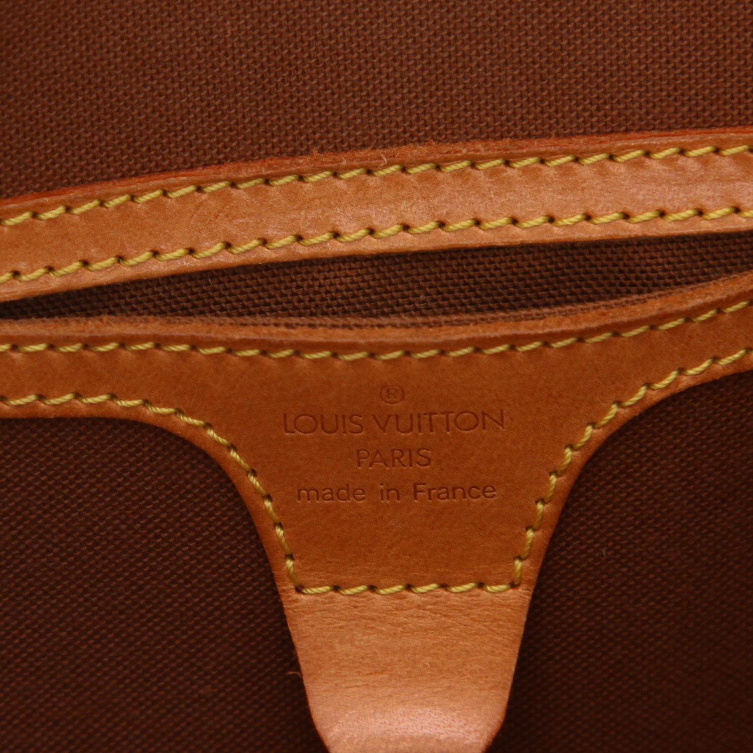 Louis Vuitton  Ellipse small model  handbag  in brown monogram canvas  and natural leather - Detail D2