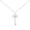 Collier Tiffany 
Co Clé Fleur de Lys grand modèle en platine et diamants - 00pp thumbnail