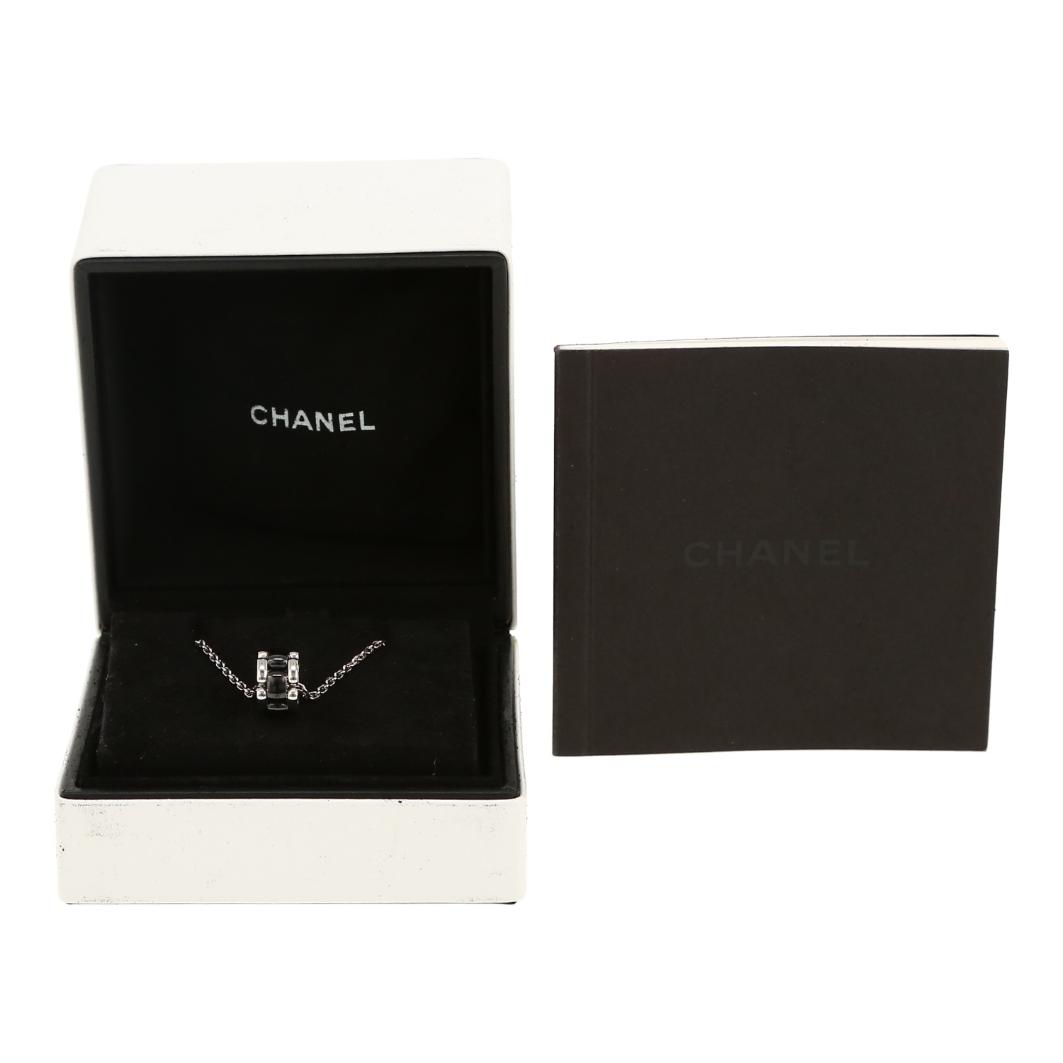 Collier souple Chanel Ultra en or blanc et céramique - Detail D2