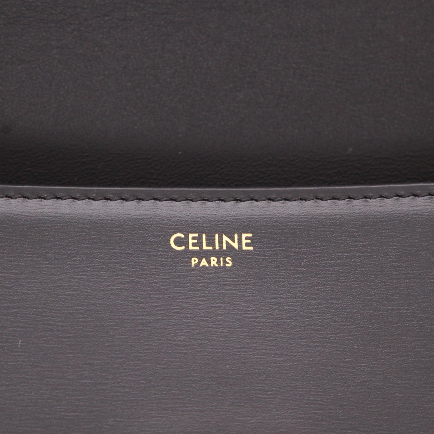Sac à main Celine  Claude en cuir noir - Detail D2