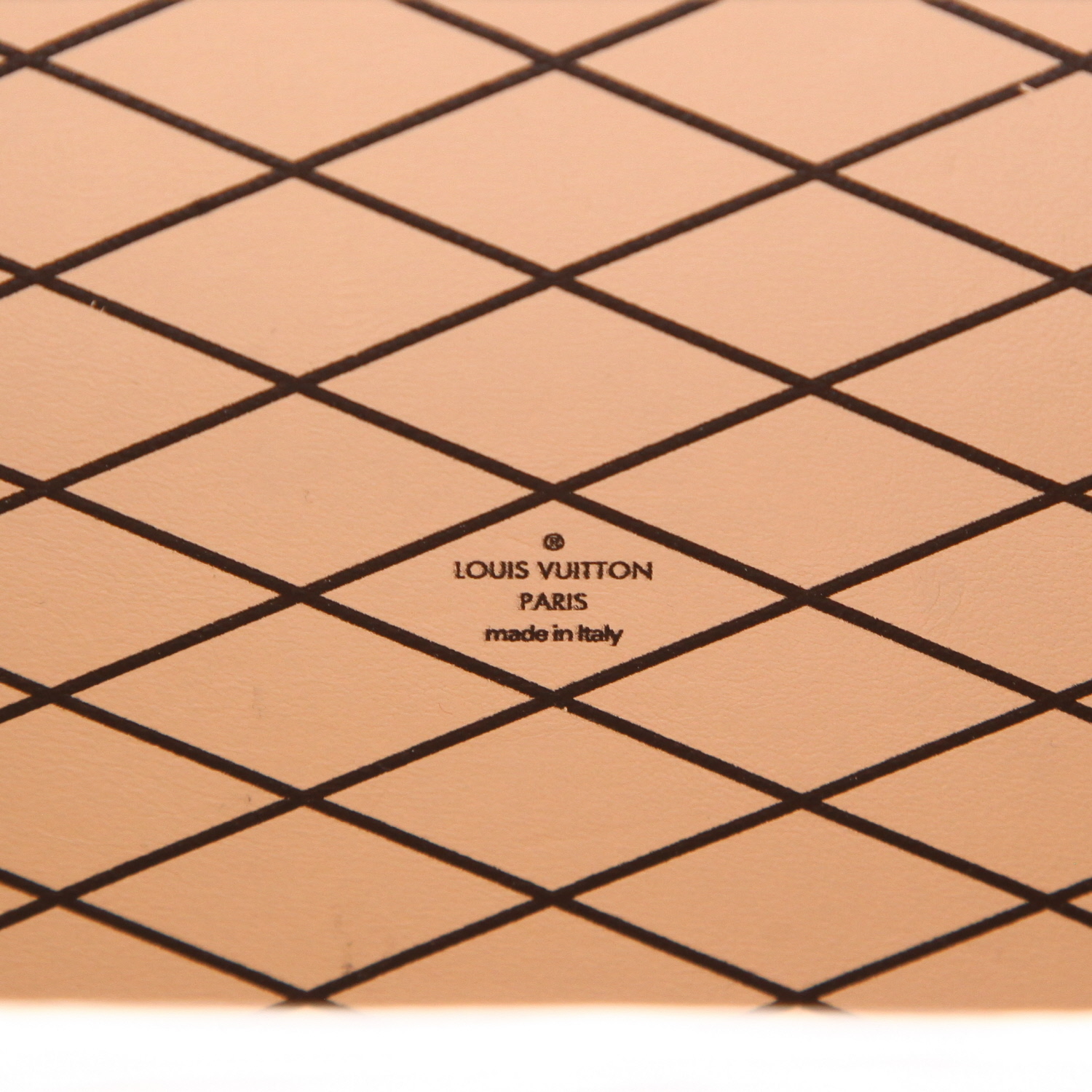 Borsa a tracolla Louis Vuitton  Petite Malle in pelle Epi argentata e pelle dorata - Detail D2