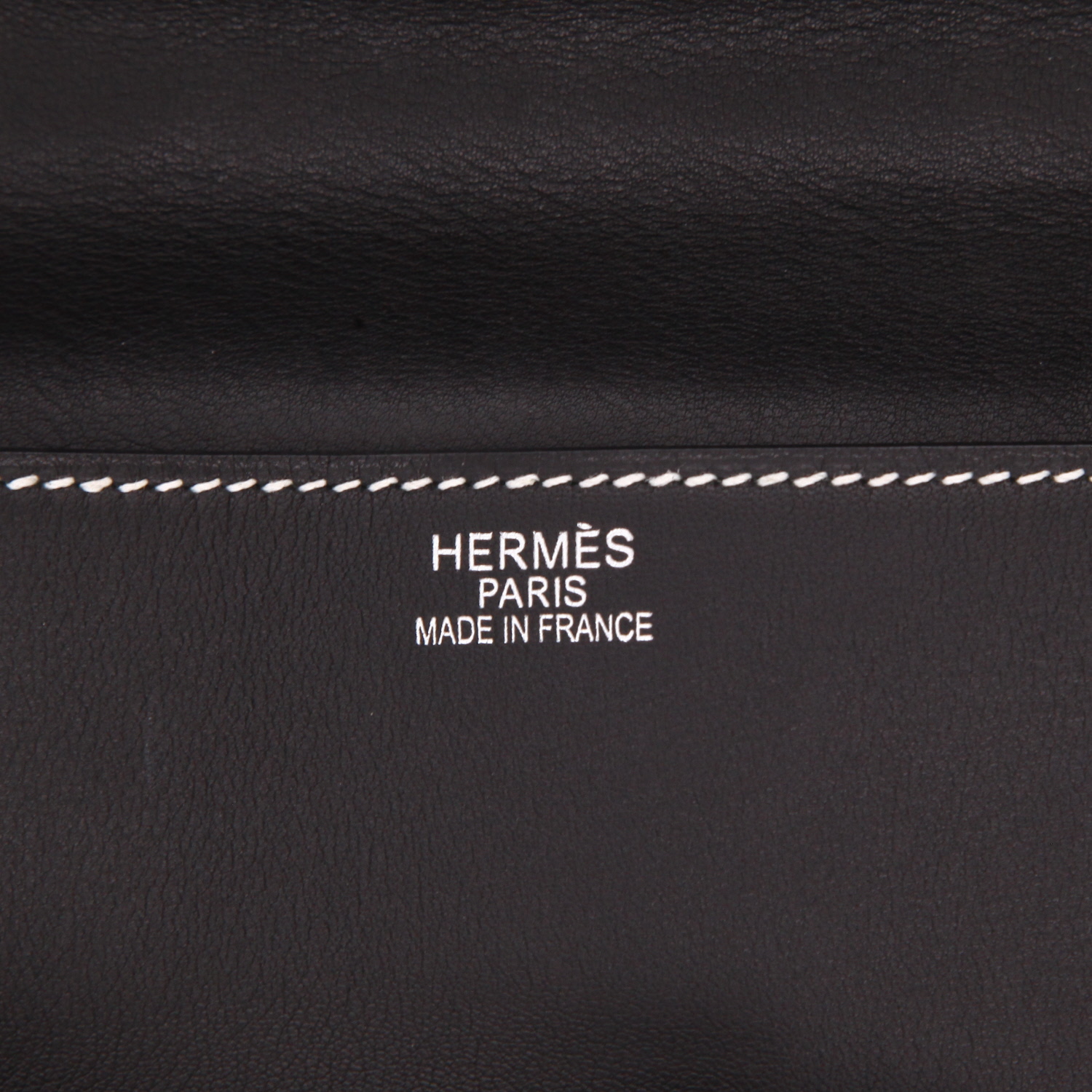 Sac à main Hermès  Kelly Flat en cuir Swift noir - Detail D2