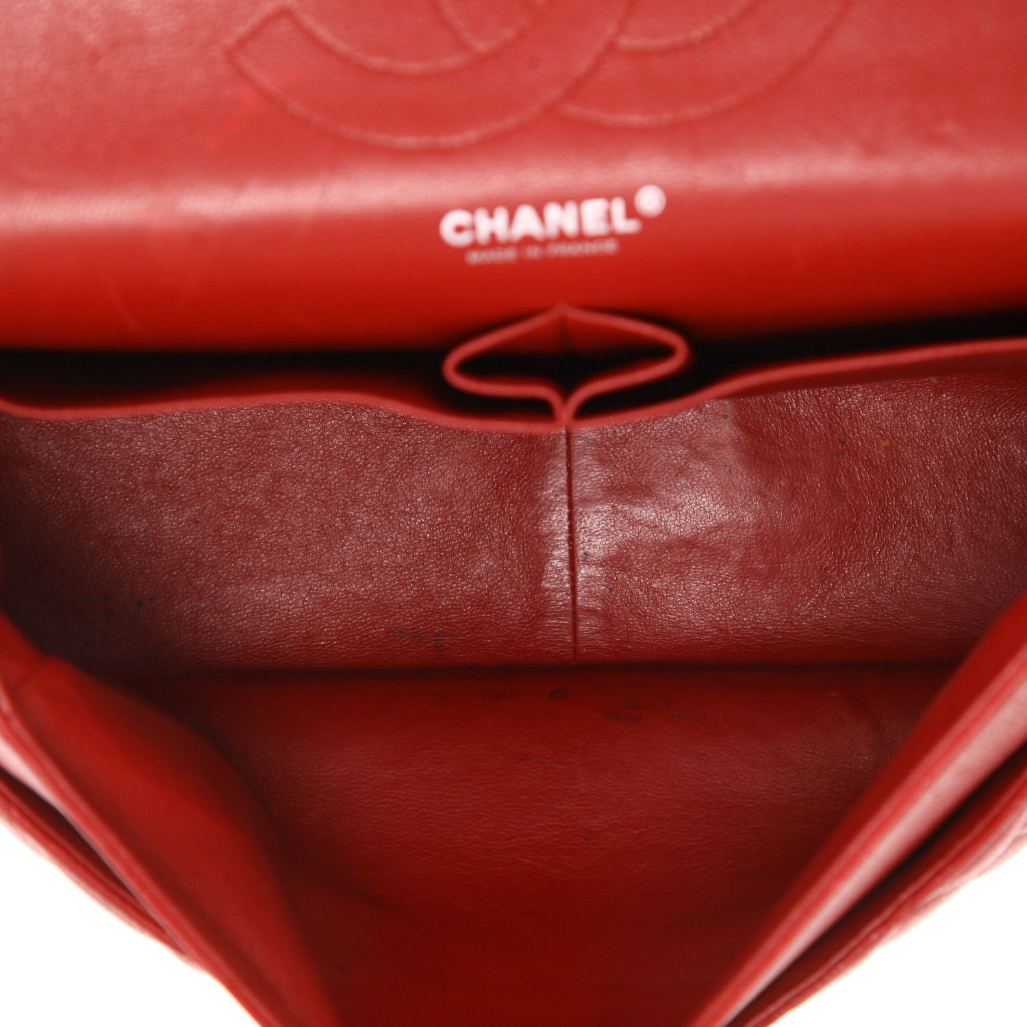Chanel  Timeless Jumbo shoulder bag  in red quilted grained leather - Detail D3