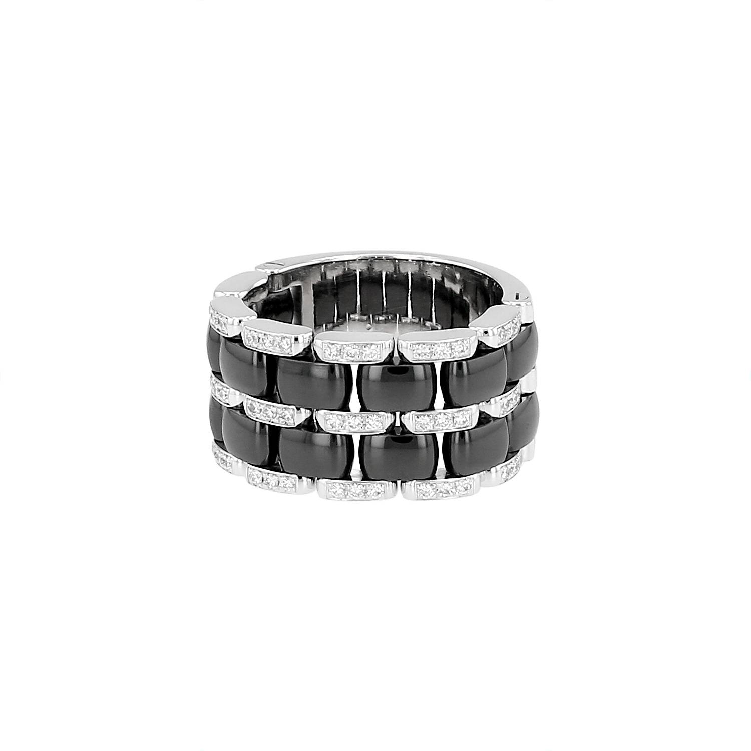 Flexible Chanel Ultra large model ring in white gold, ceramic and diamonds