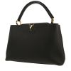 Sac à main Louis Vuitton  Capucines grand modèle  en cuir taurillon clémence noir - 00pp thumbnail