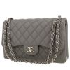 Sac bandoulière Chanel  Timeless Jumbo en cuir grainé matelassé gris - 00pp thumbnail