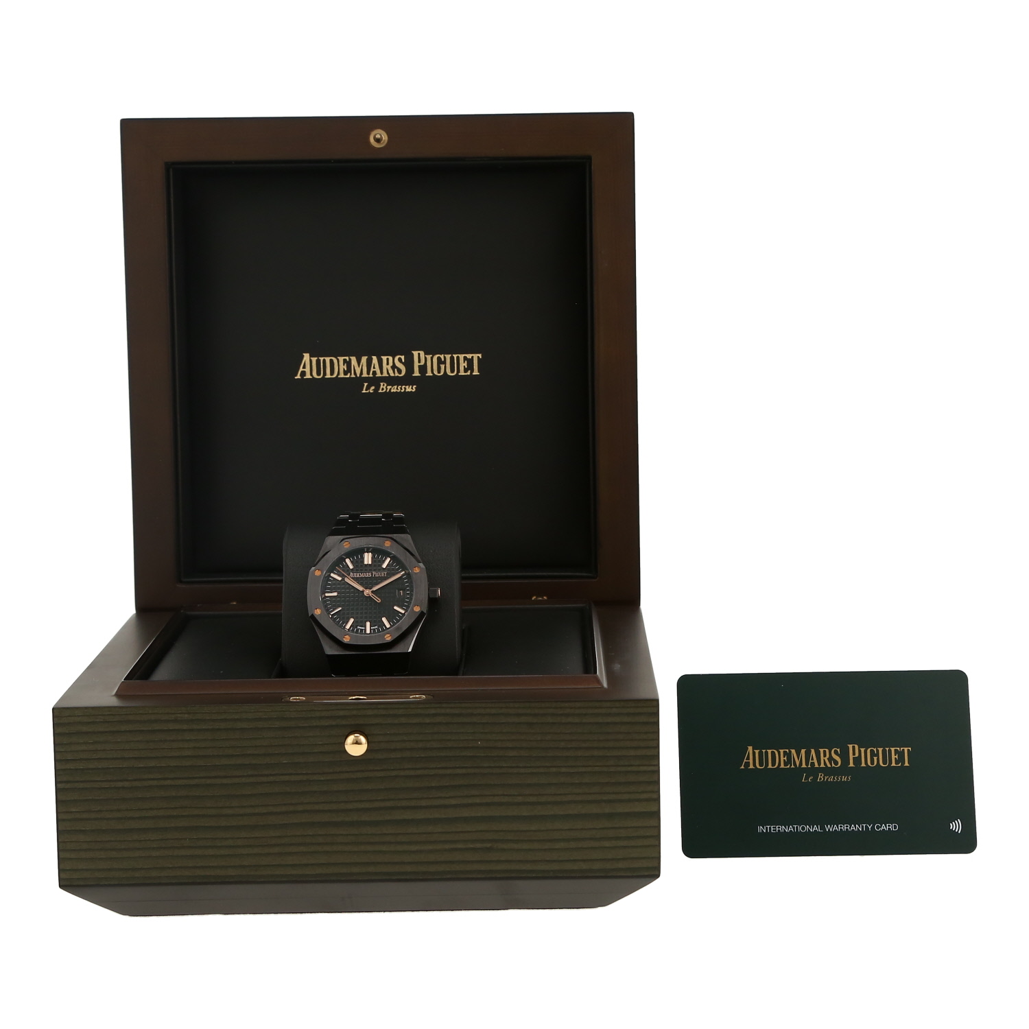 Audemars Piguet Royal Oak  in ceramic black and stainless steel Ref: Audemars Piguet - 77350CE.OO.1266CE.03.A  Circa 2020