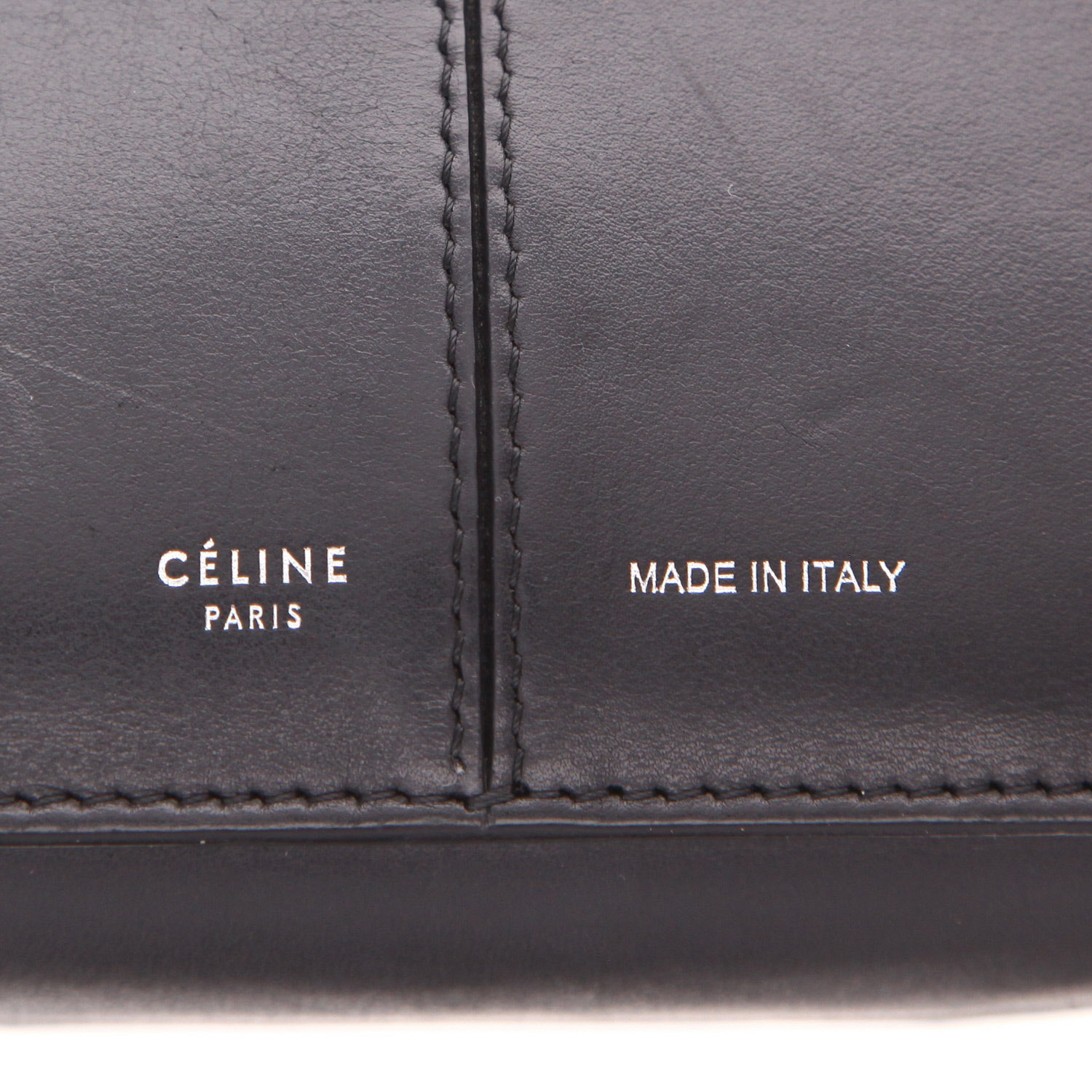 Celine  Tri-Fold shoulder bag  in black leather - Detail D2