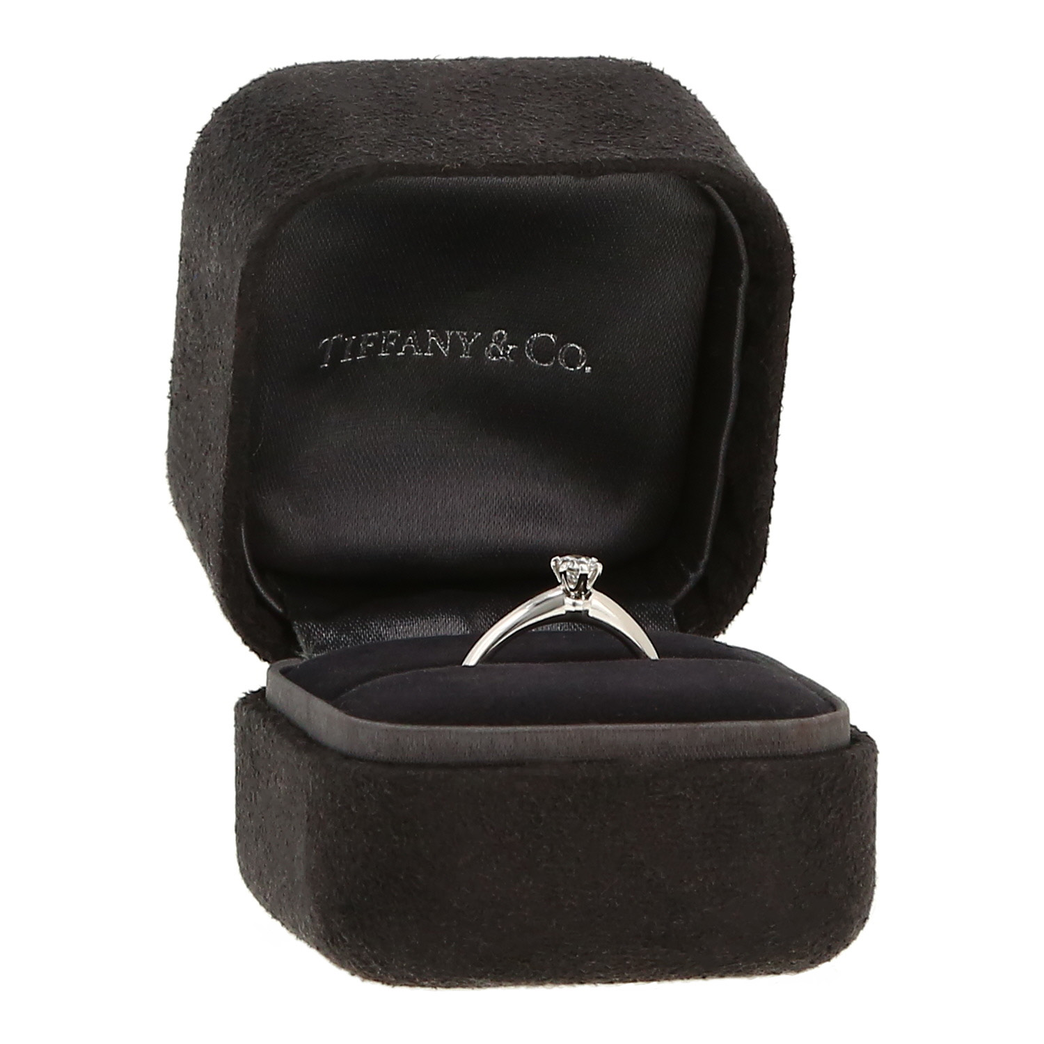 Tiffany 
Co Setting solitaire ring in platinium and diamond - Detail D2
