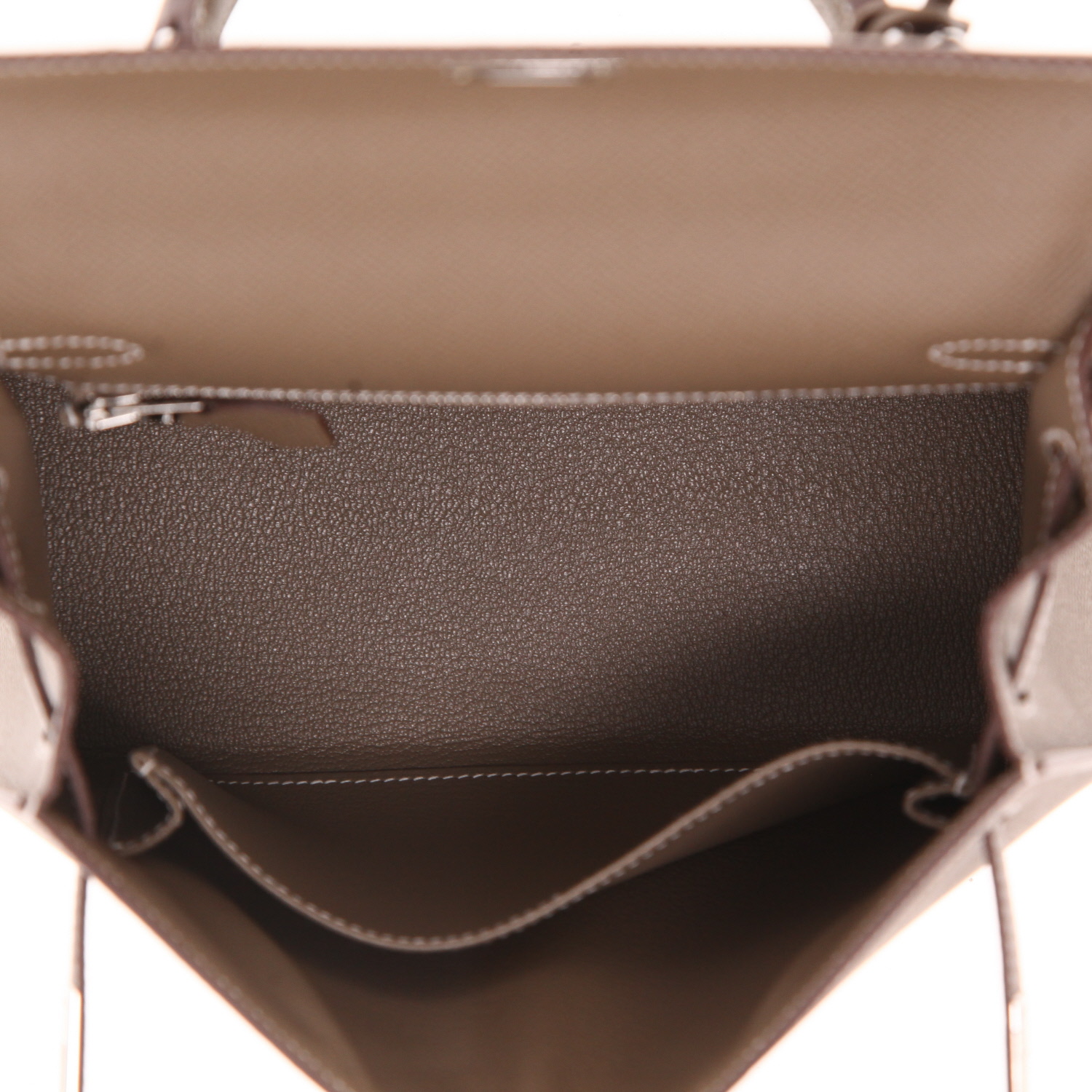 Sac à main Hermès  Kelly 25 cm en cuir epsom étoupe - Detail D3