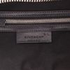 Givenchy  Antigona handbag  in black leather - Detail D2 thumbnail