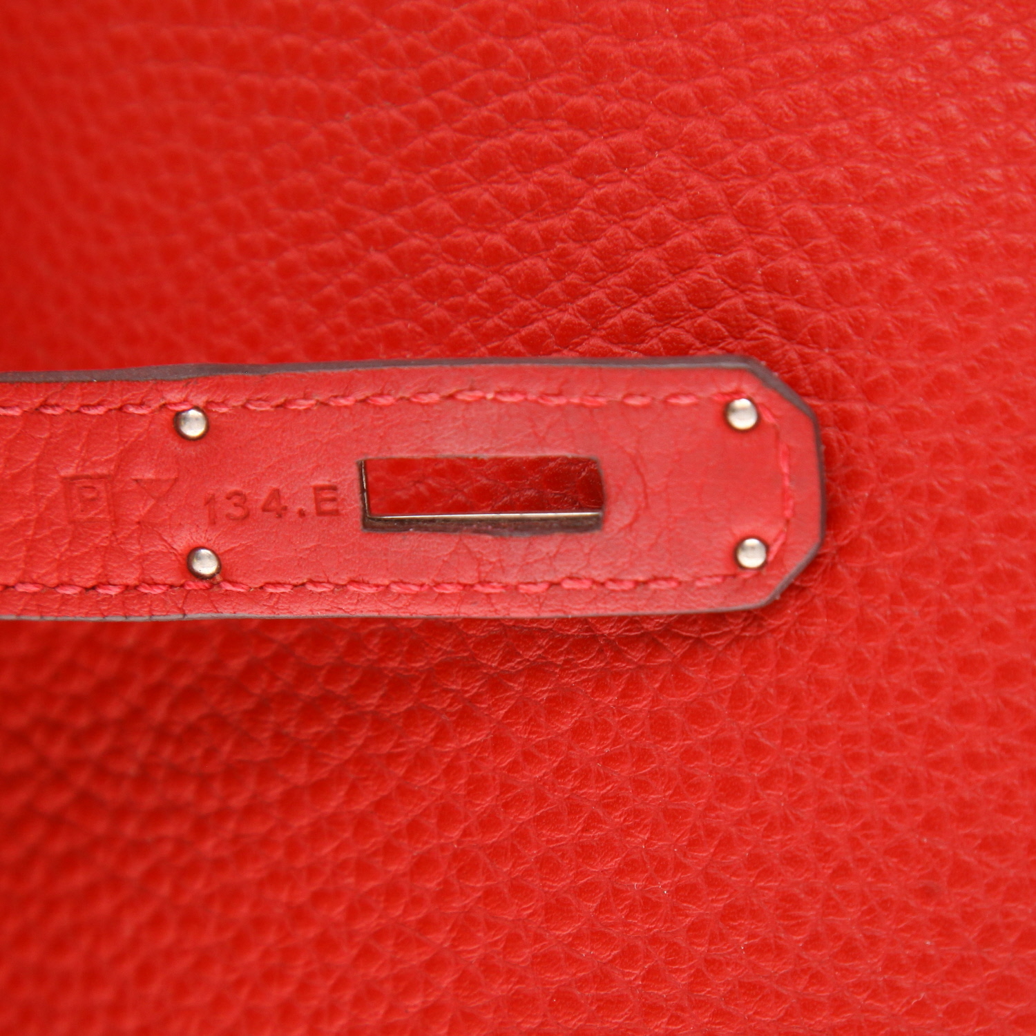 Bolso de mano Hermès  Birkin 35 cm en cuero togo rojo Casaque - Detail D4