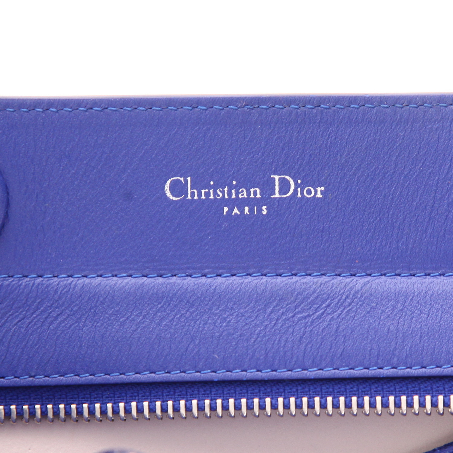 Sac à main Dior  Diorissimo en cuir bleu - Detail D2