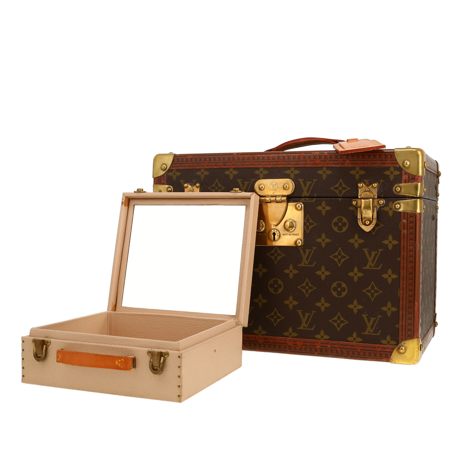 Vanity Louis Vuitton  First-aid kit in brown Monogram canvas and Lozine - Detail D4