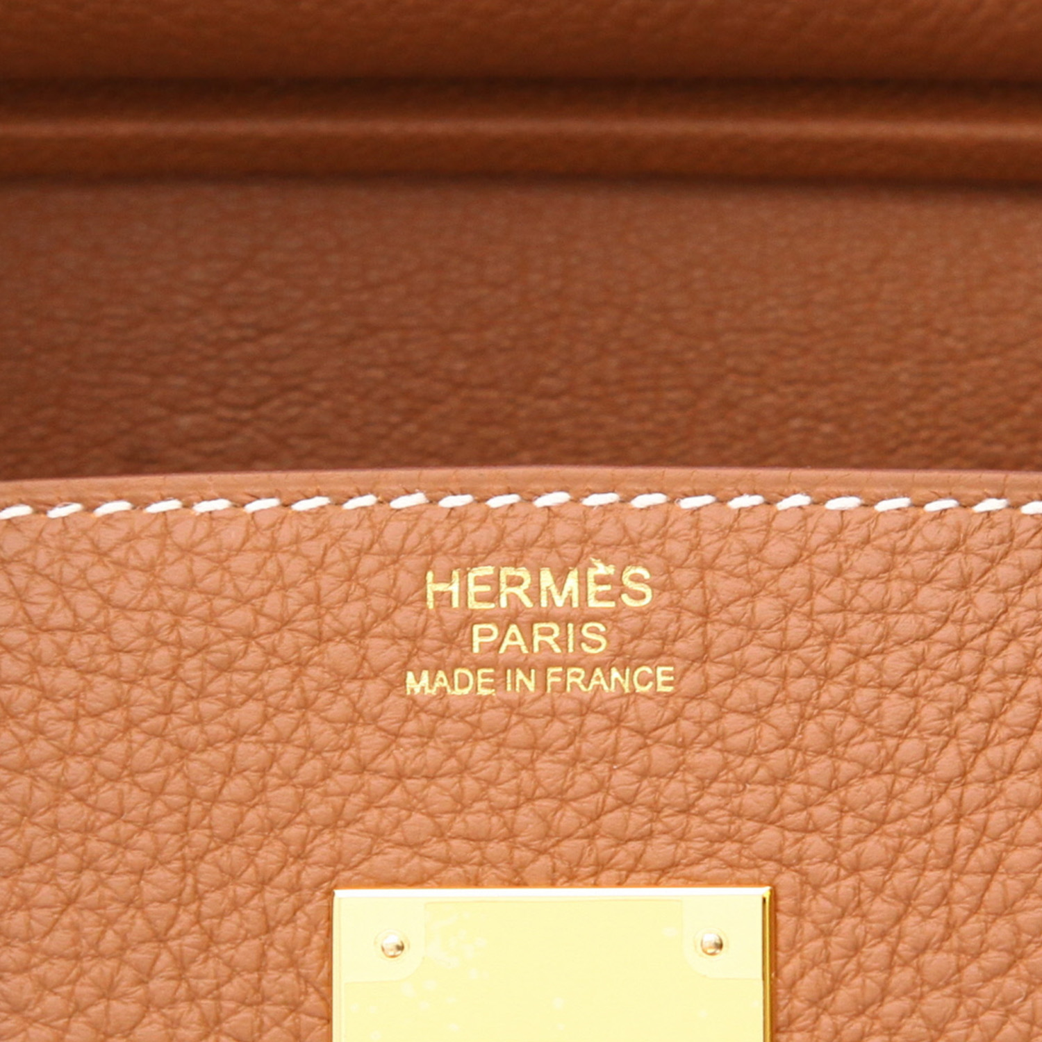 Bolso de mano Hermès  Birkin 30 cm en cuero togo color oro - Detail D2