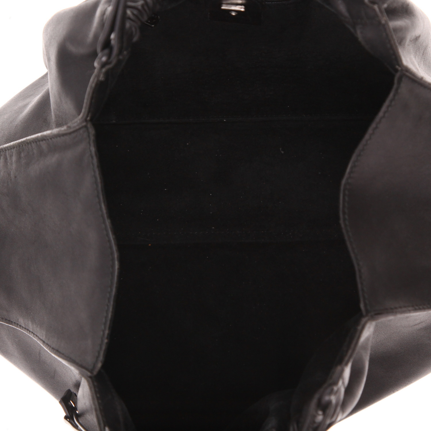 Gucci   handbag  in black leather - Detail D3