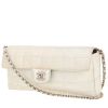 Bolso de mano Chanel  Choco bar en lona acolchada beige - 00pp thumbnail
