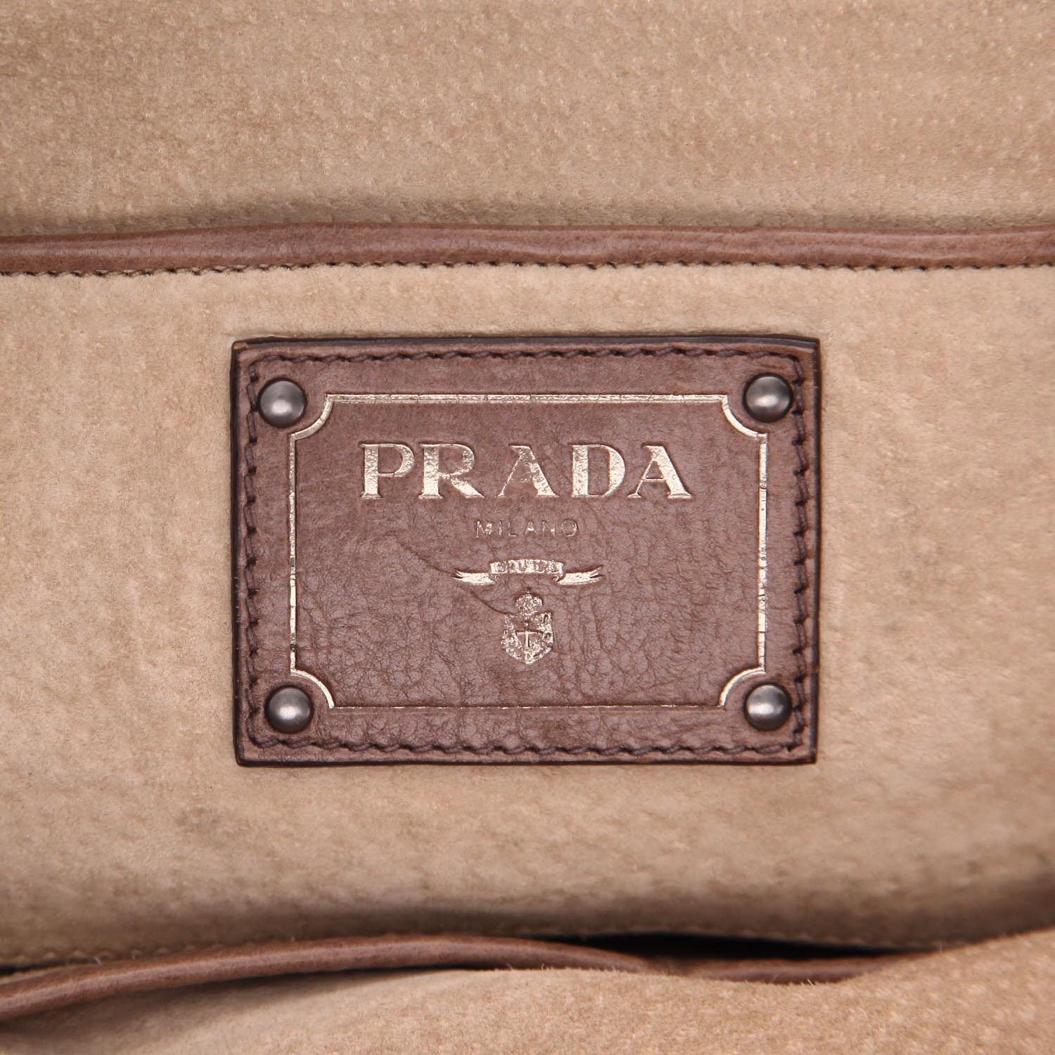 Sac à main Prada   en cuir marron - Detail D2