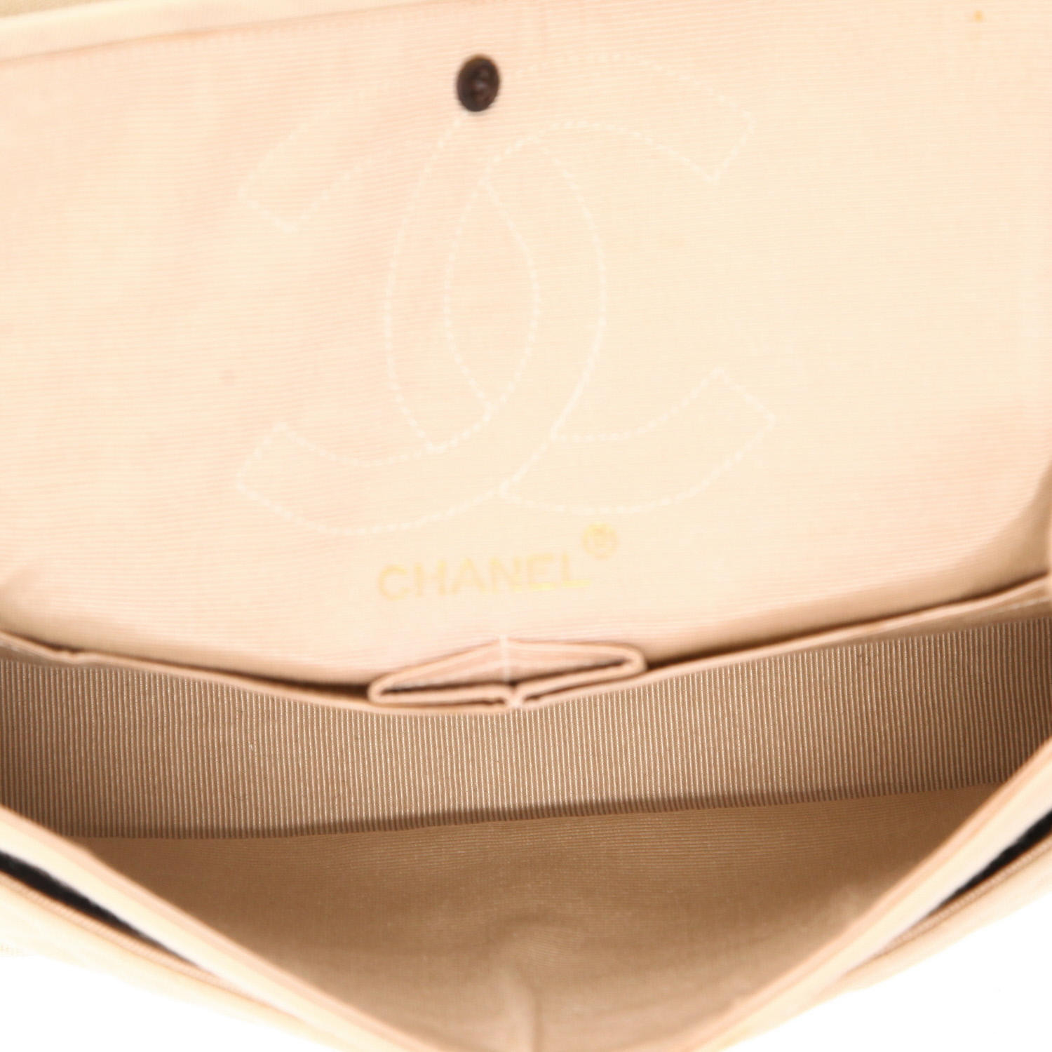 Sac à main Chanel  Timeless Petit en jersey beige - Detail D3