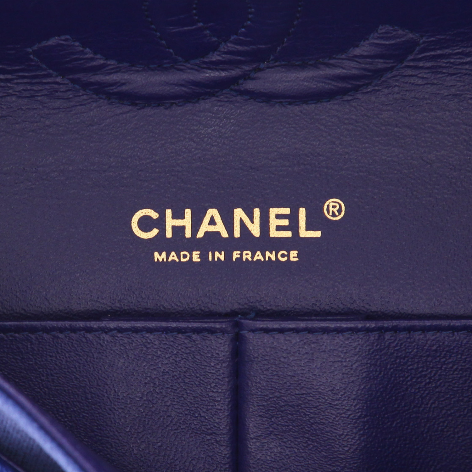 Borsa Chanel  Timeless Classic in velluto trapuntato blu marino - Detail D2