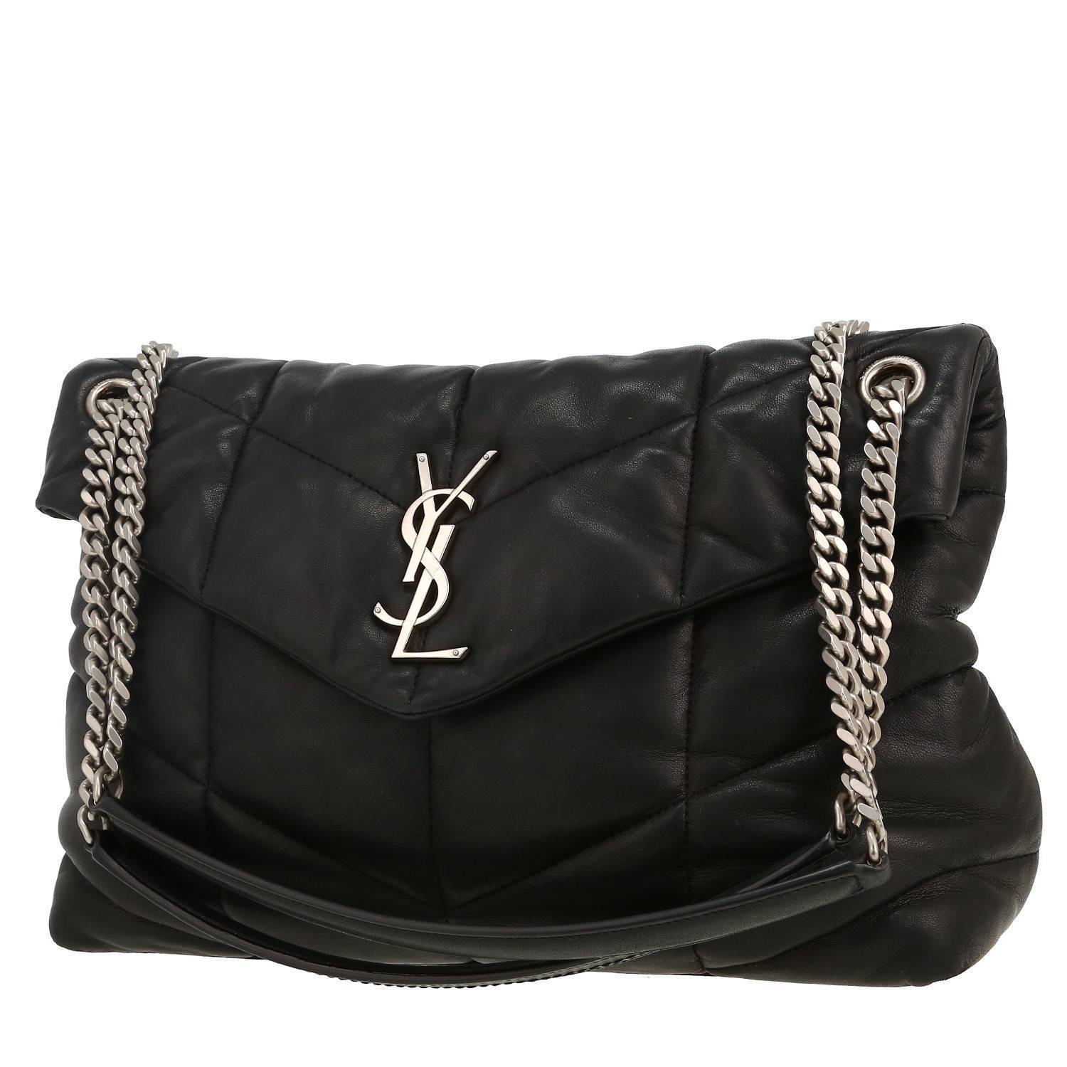 Bolso bandolera Saint Laurent  Loulou Puffer modelo mediano  en cuero acolchado con motivos de espigas negro
