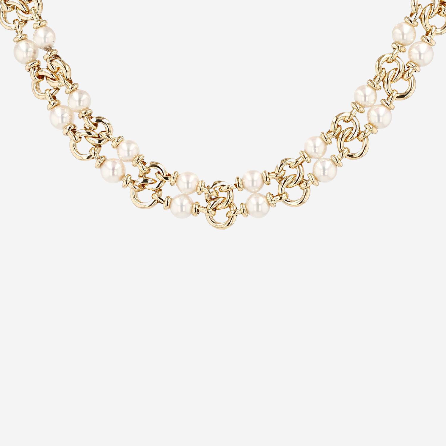Bulgari   1980's necklace in yellow gold and Akoya cultured pearls