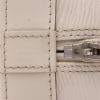Sac à main Louis Vuitton  Alma moyen modèle  en cuir épi blanc - Detail D2 thumbnail