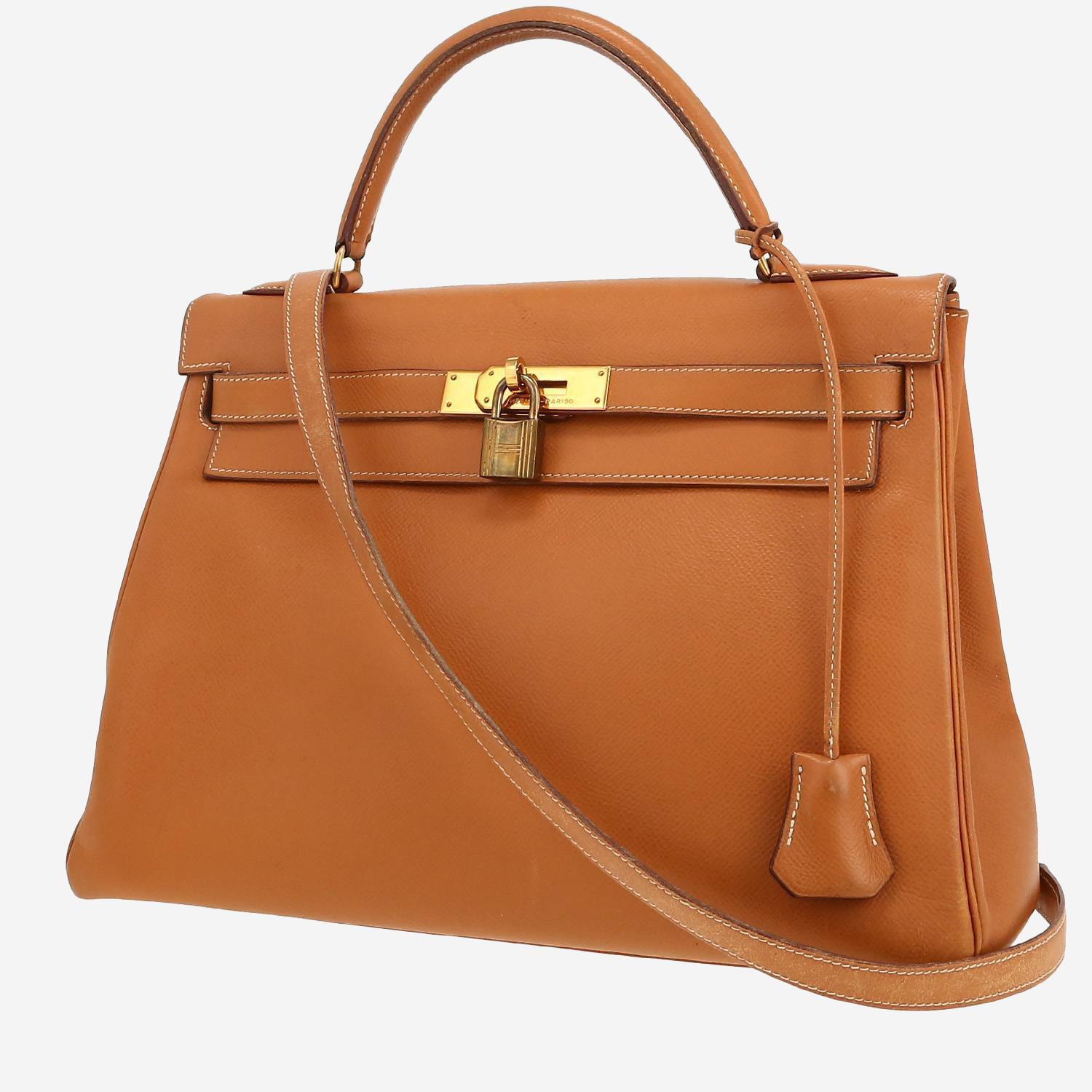 Hermès  Kelly 32 cm handbag  in gold Courchevel leather