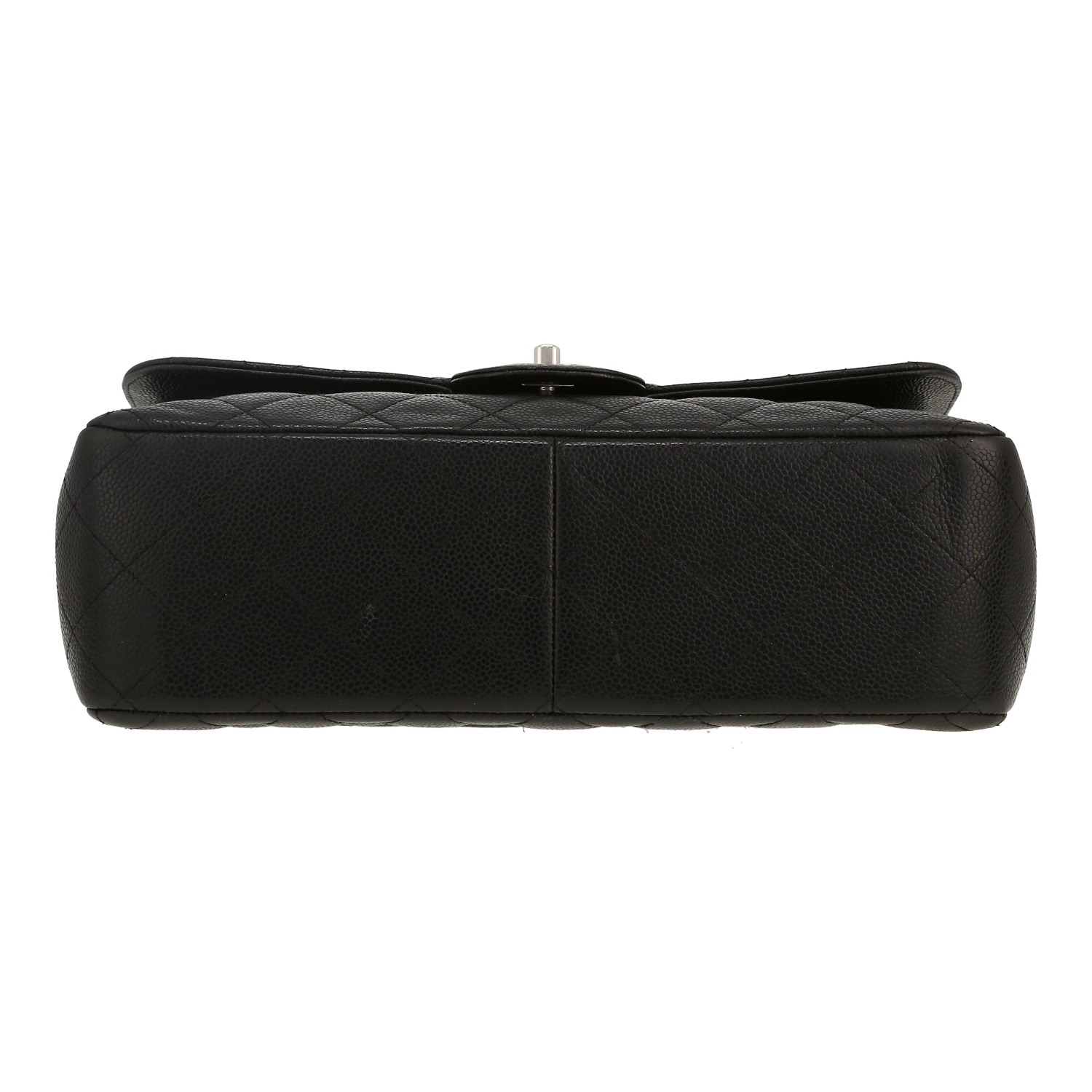 Chanel  Timeless Jumbo shoulder bag  in black quilted grained leather - Detail D1