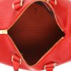 Sac à main Louis Vuitton  Speedy 25 en cuir épi rouge - Detail D3 thumbnail
