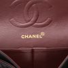 Sac à main Chanel  Timeless Classic en cuir matelassé noir - Detail D2 thumbnail