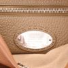 Fendi  Peekaboo medium model  shoulder bag  in brown grained leather - Detail D2 thumbnail