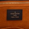 Shopping bag Louis Vuitton  Onthego modello medio  in pelle monogram con stampa nera - Detail D2 thumbnail