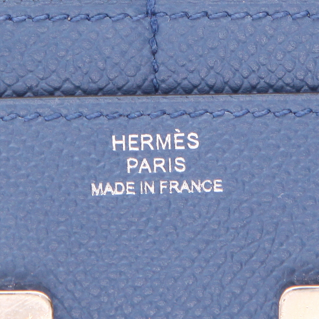 Porte-monnaie Hermès Constance Wallet en cuir epsom bleu - Detail D2