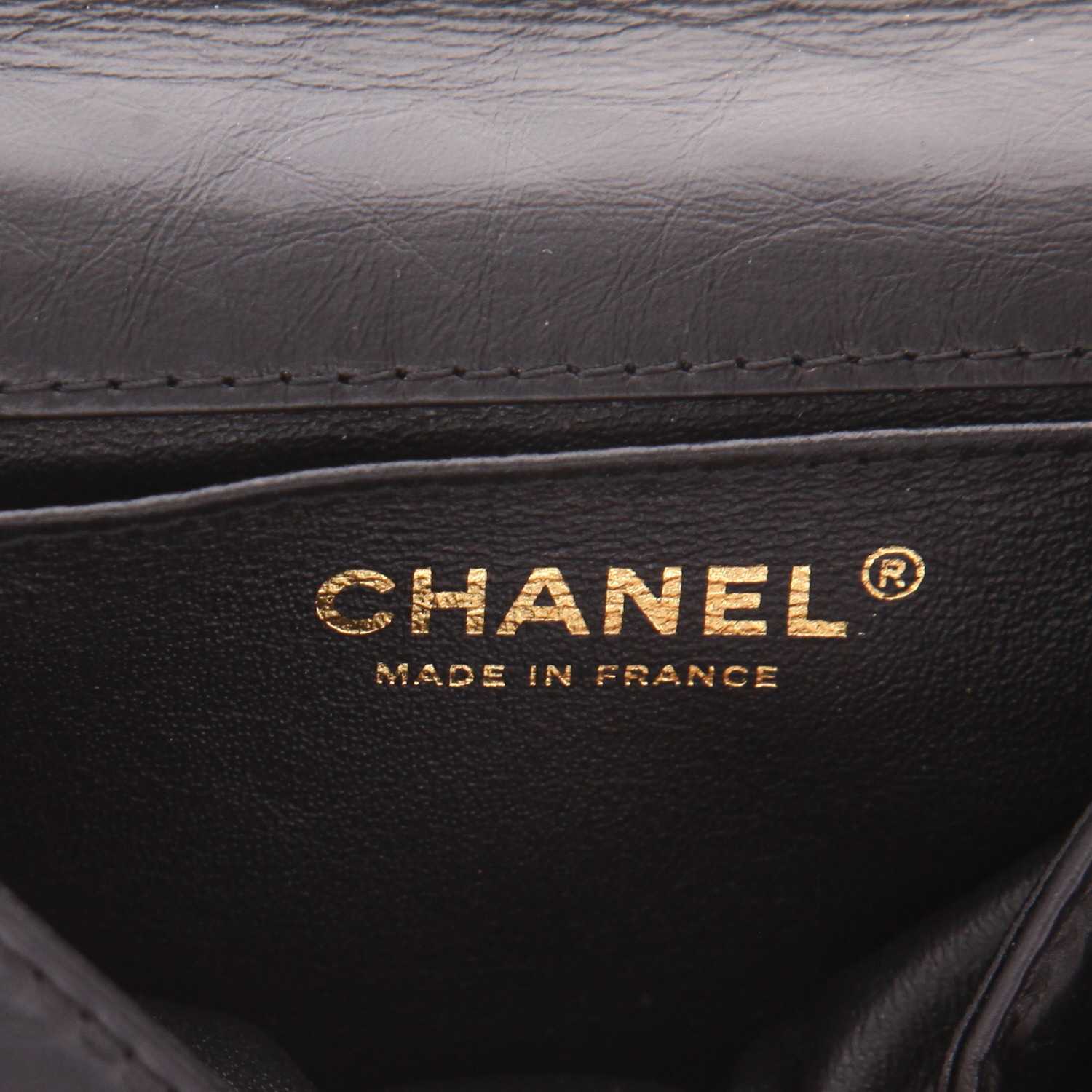 Pochette-ceinture Chanel  2.55 en cuir matelassé noir - Detail D2