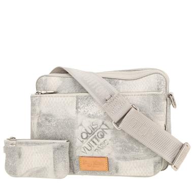 Sac bandoulière Louis Vuitton Trio Messenger en toile damier Salt et cuir gris