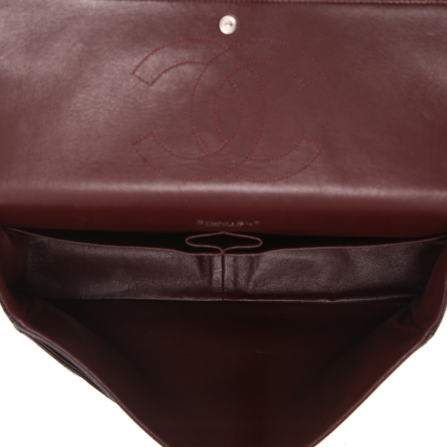 Borsa a tracolla Chanel  Timeless Maxi Jumbo in pelle martellata e trapuntata nera - Detail D3