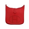 Hermès  Evelyne III shoulder bag  in red togo leather - 360 thumbnail