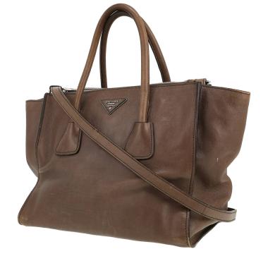 FARFETCH - The Global Destination For Modern Luxury