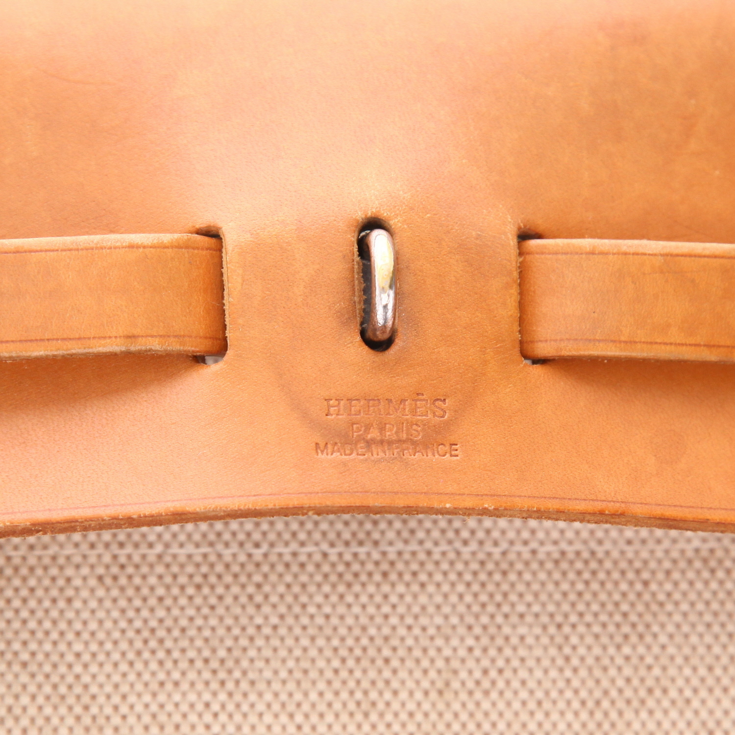 Sac porté épaule ou main Hermès  Herbag en toile beige et vache Hunter - Detail D2