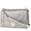 Borsa a tracolla Dior  Diorama in pelle argentata - 00pp thumbnail