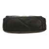 Sac bandoulière Chanel  19 en cuir matelassé noir - Detail D1 thumbnail