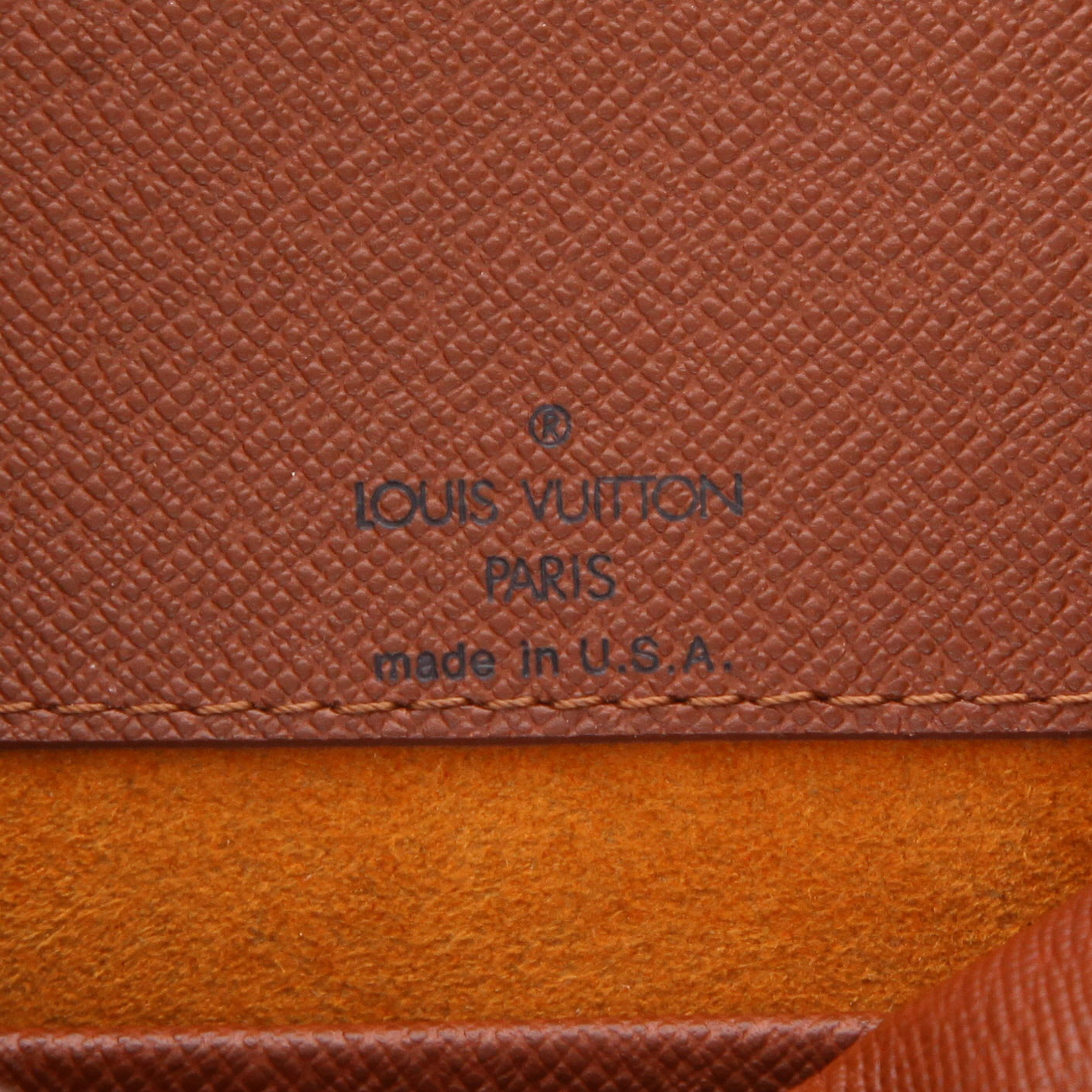 Sac bandoulière Louis Vuitton  Musette en toile monogram marron et cuir naturel - Detail D2