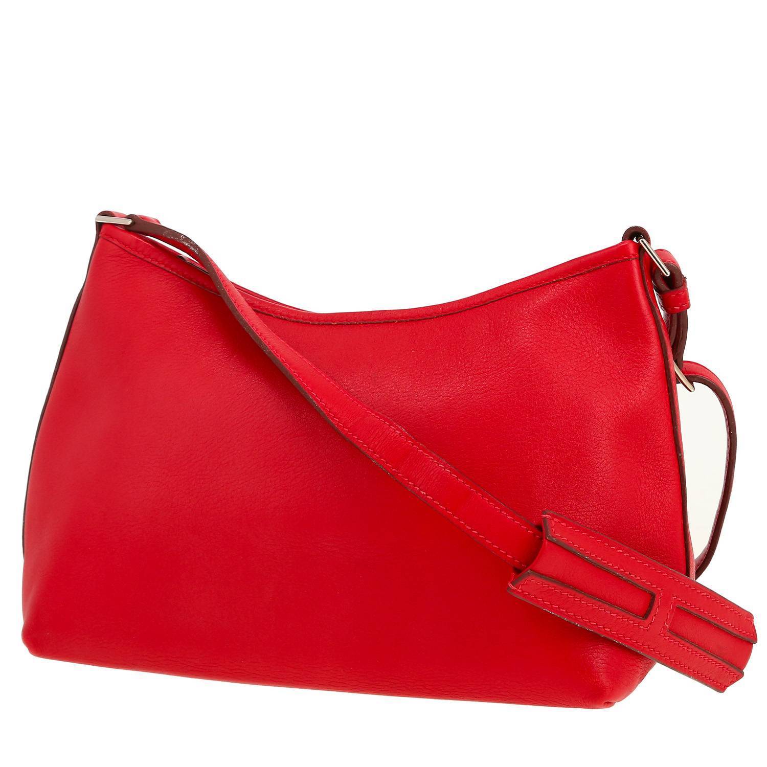 Bolso bandolera Hermès  Berlingot en cuero swift rojo