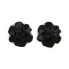 Orecchini a clip Chanel Camelia modello grande in oro giallo e onice - 00pp thumbnail