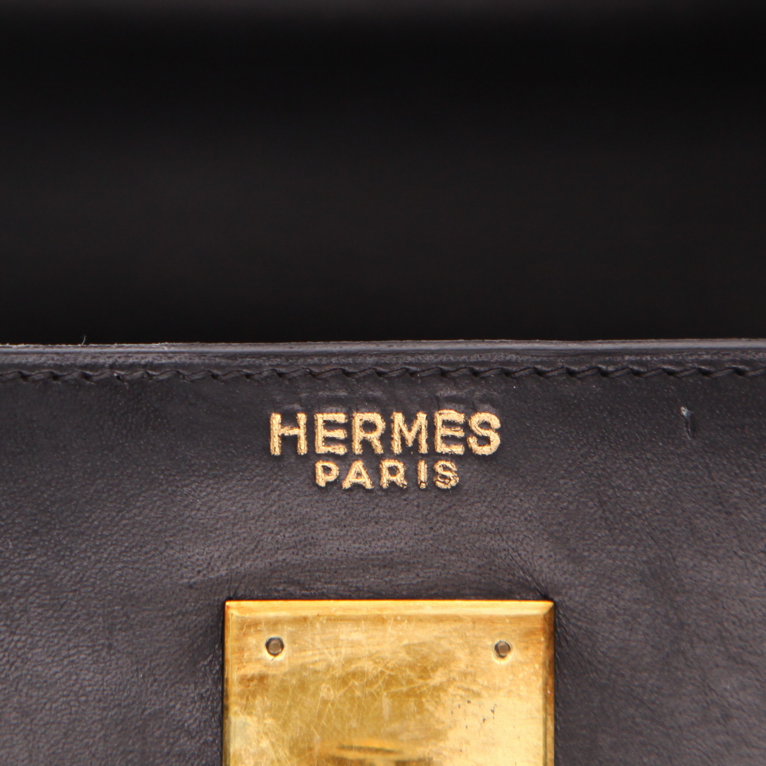 Sac à main Hermès  Kelly 32 cm en cuir box noir - Detail D2